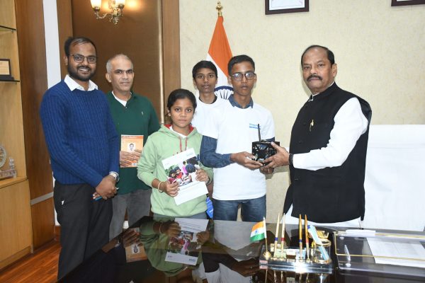 YTSAT1.0 team met Hon'ble Governor of Odisha